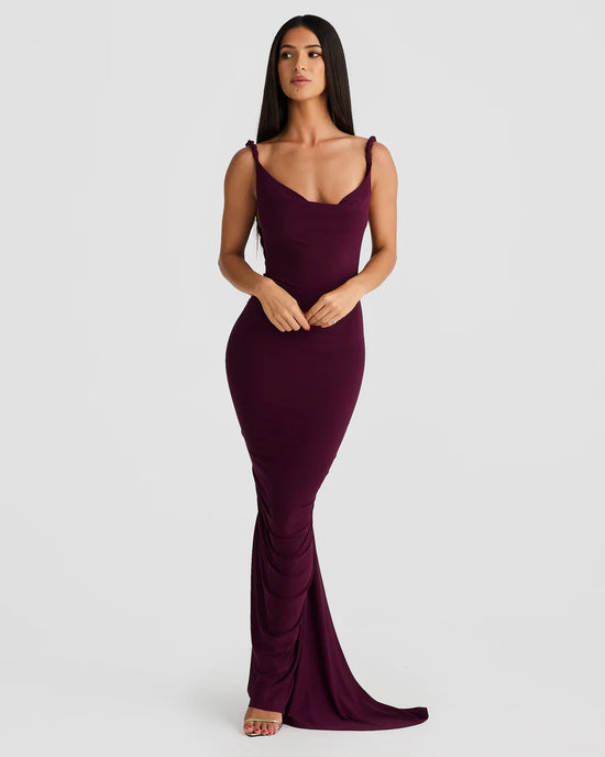 Sichern Sie sich heute nur 70 % Rabatt auf das Kleid Yelena💕