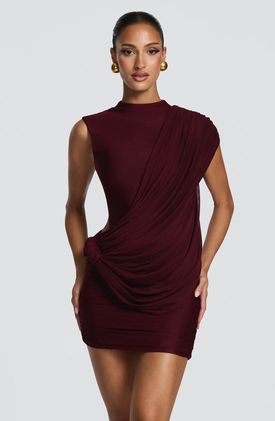 Profitez de -70 % sur la Robe Celia aujourd’hui seulement 💕