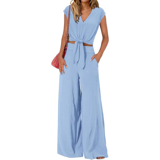 Müheloser Jumpsuit mit Bindegürtel 