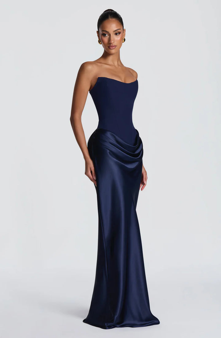 Get 70% Off On The Timeless Grace Dress Only Today 💕