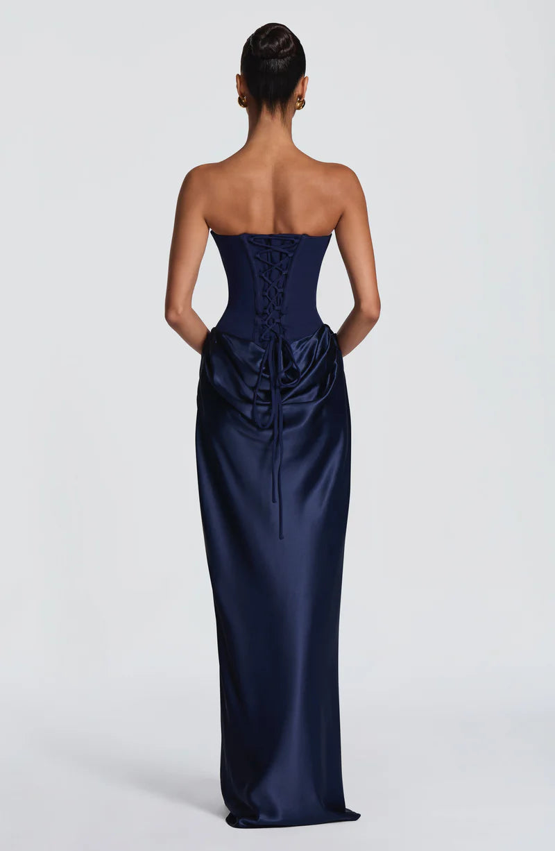 Get 70% Off On The Timeless Grace Dress Only Today 💕
