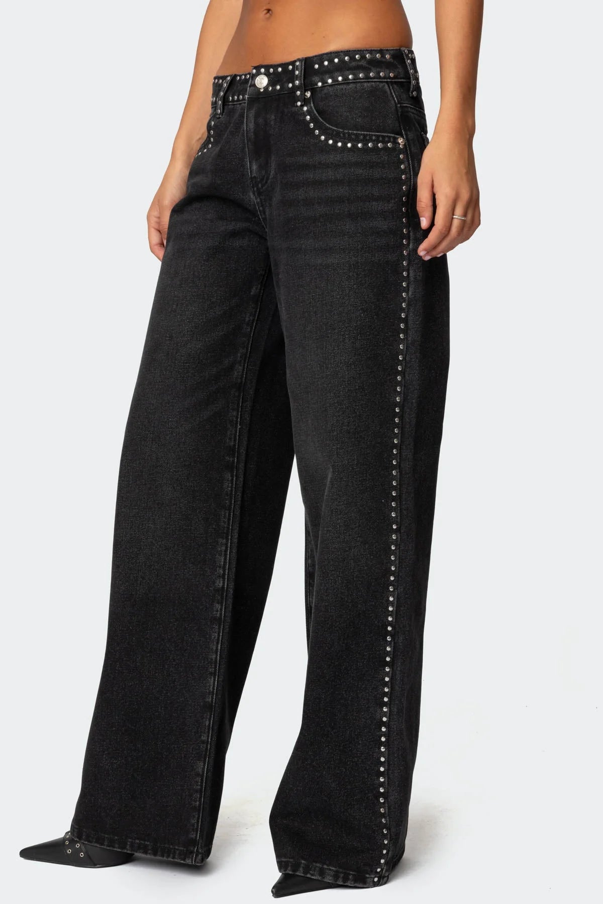 JEANS TRIFFT STUDS